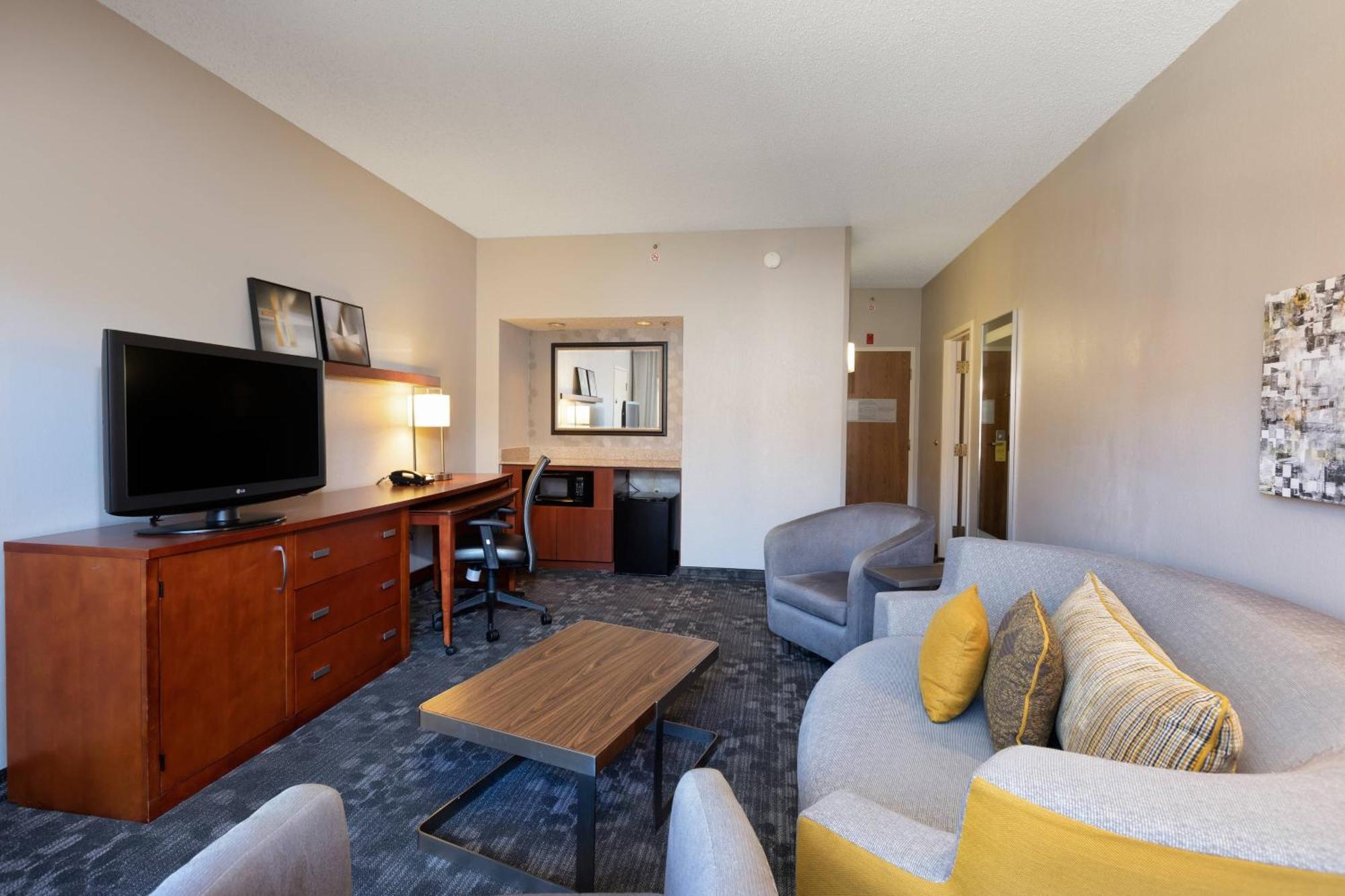 Courtyard By Marriott Dallas-Fort Worth/Bedford Esterno foto