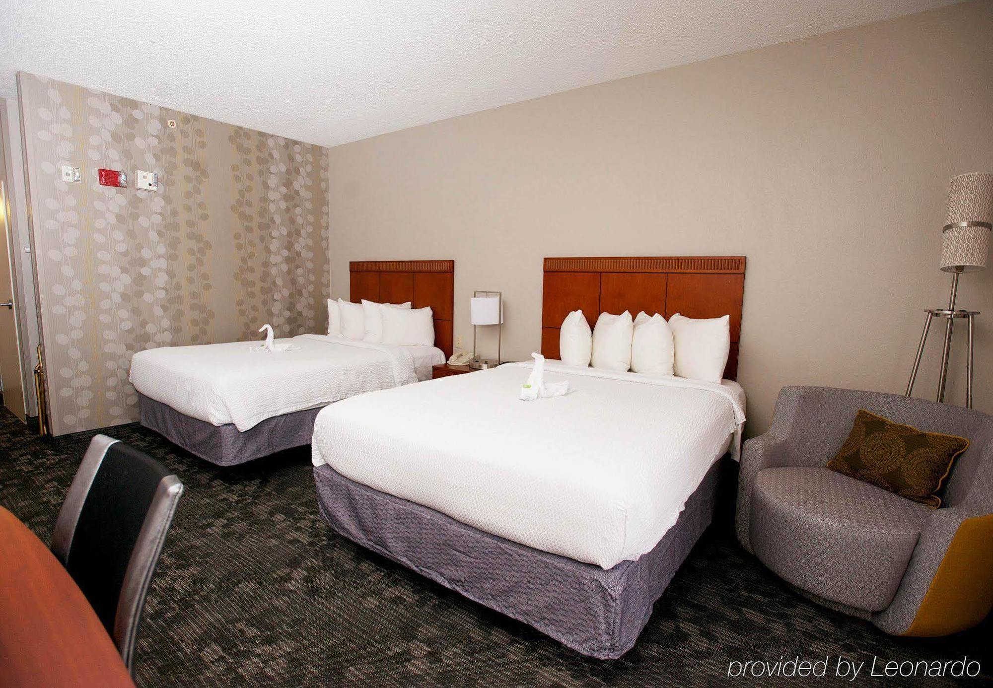 Courtyard By Marriott Dallas-Fort Worth/Bedford Esterno foto