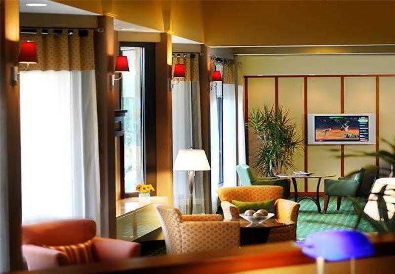 Courtyard By Marriott Dallas-Fort Worth/Bedford Esterno foto
